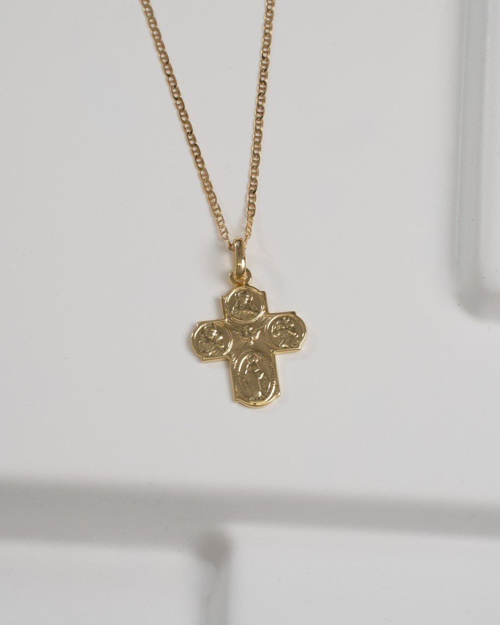 Cadena Marine IT 1,5MM 65CM - Oro laminado 18k